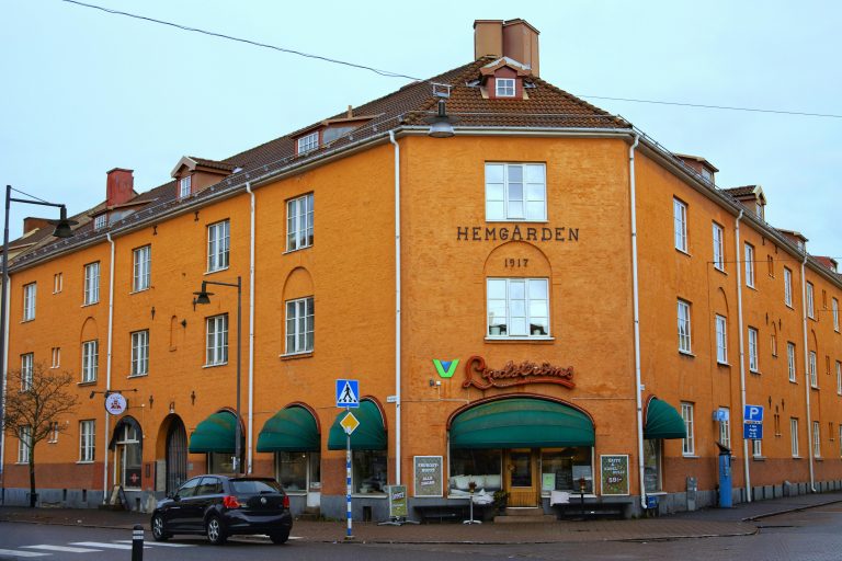 ปากเกร็ด-เมืองทอง: เที่ยวให้ฉ่ำ แต่งบ้านให้ปัง สไตล์คนอินเทรนด์