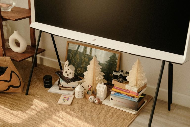 ปากเกร็ด-เมืองทอง: เช็คอินที่เที่ยวสายอาร์ต ครบจบเรื่องแต่งบ้านสุดปัง! 🏡✨